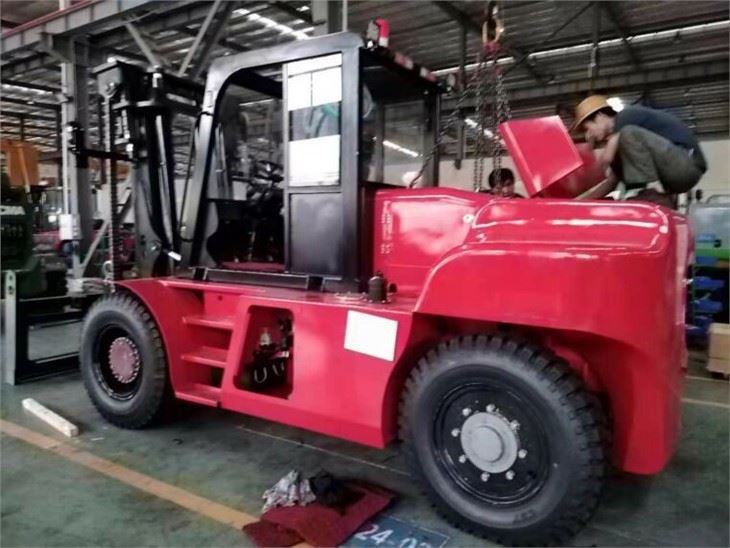 10 Ton Forklift Truck Socma Forklift