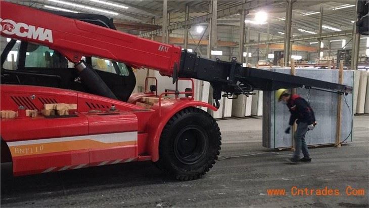 Tosh plitasini yuklash uchun 3t Telehandler